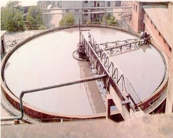 洗煤濃縮設(shè)備    N(G.T.J )系列周邊濃縮機(jī)